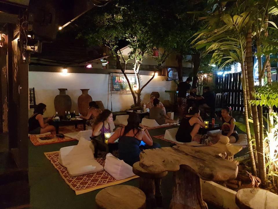 Bamboozle Hostel Hat Rin Buitenkant foto